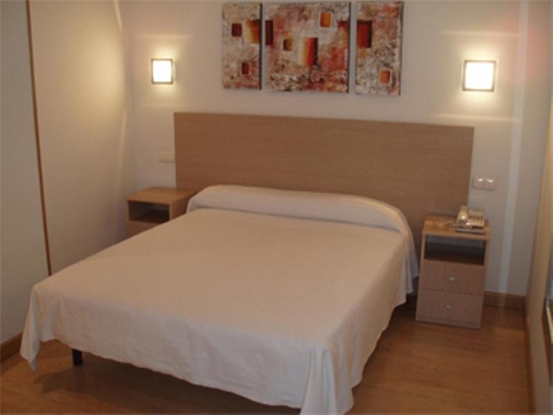 Hostal Francisco Salinas Burgo Szoba fotó